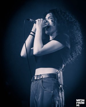 bigmoth blue (19 van 35).jpg