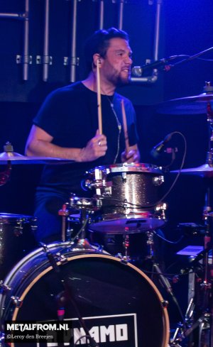 Concert-Omstander-SisterMay-Dynamo-Eindhoven-2026-7.jpg