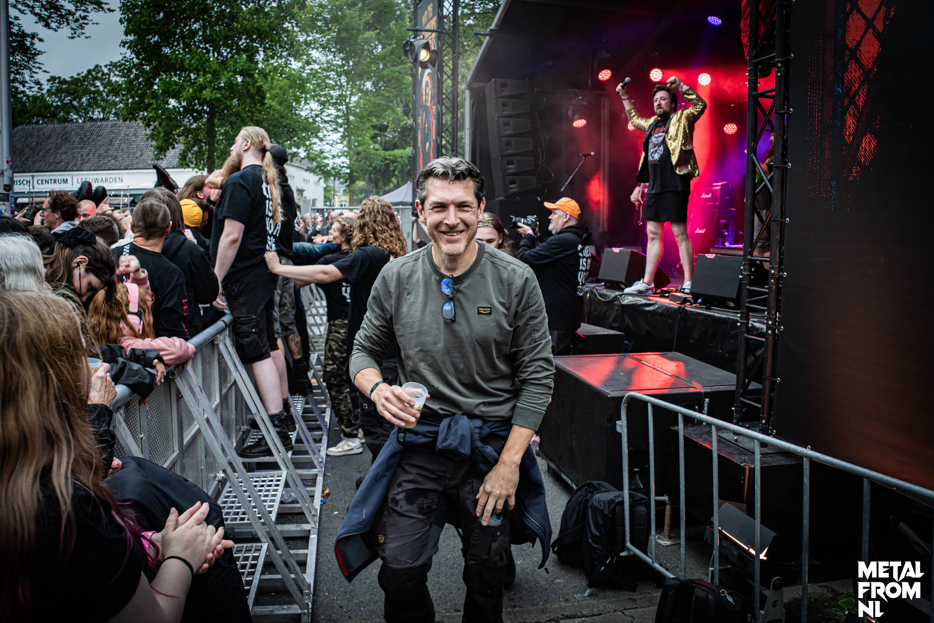 IntoTheGrave - Crowd pics