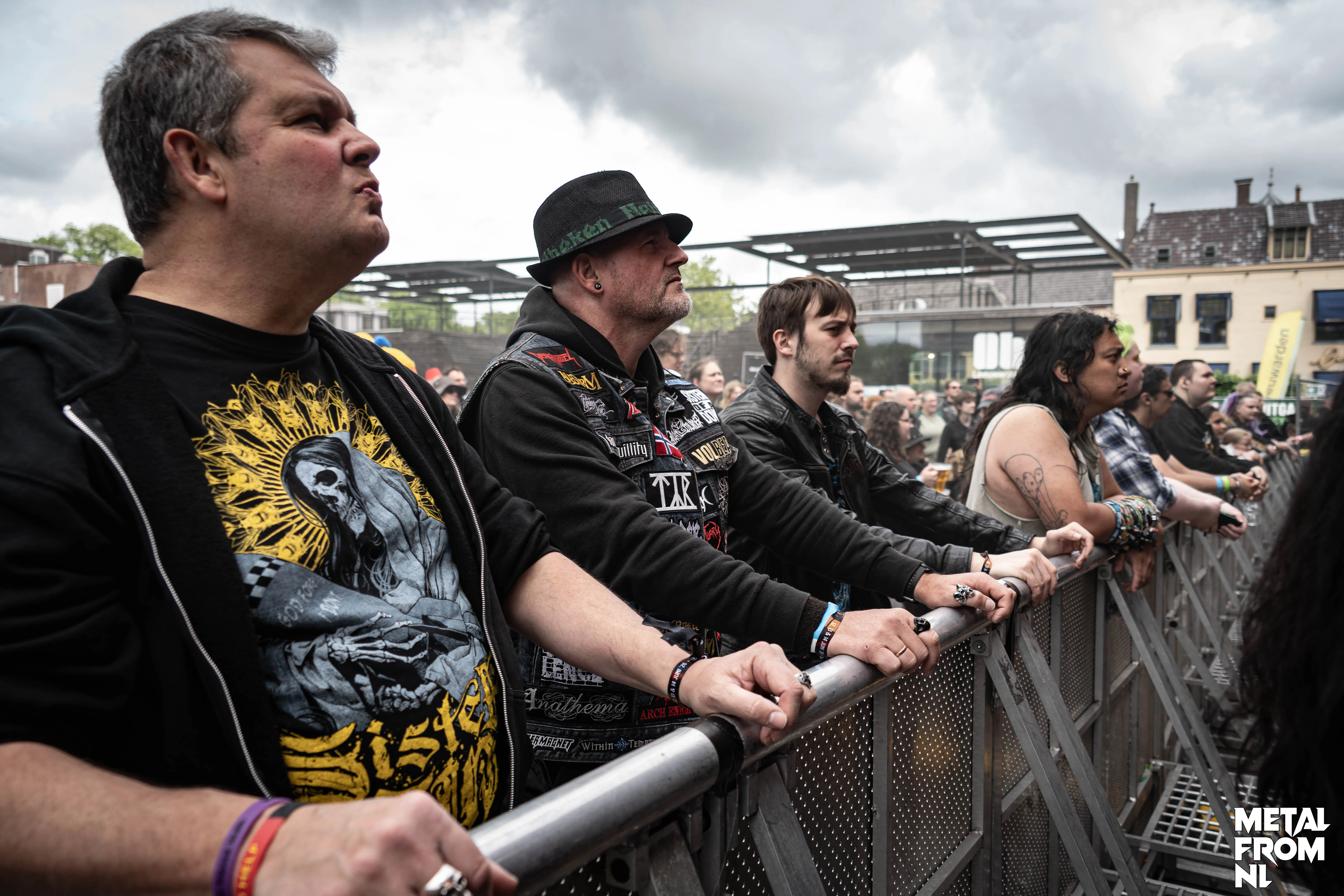 IntoTheGrave - Crowd pics