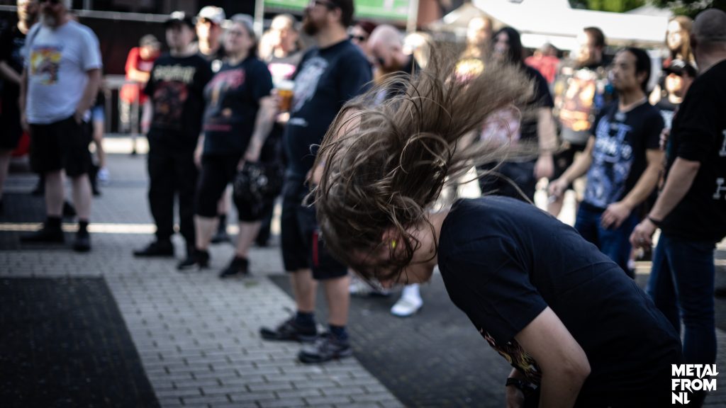 LEH Headbang